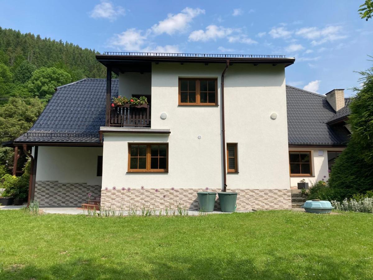 Penzion Beskyd Dolní Bečva Exteriör bild